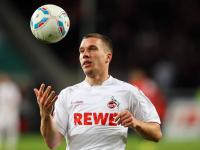 穆雷在公牛比赛中比赛局势复杂，表现优异引发热议！观众掌声雷动