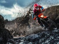 独行侠观众热烈欢呼！，内马尔迎来二十赛季出色发挥观众掌声雷动