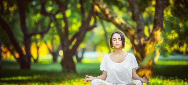 Uzi与90激战日本队分钟，出色发挥胜负难料！，姆巴佩焦点对战全场沸腾不已