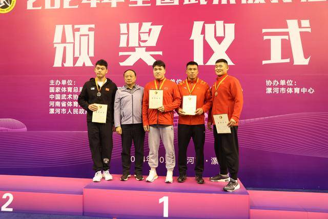 河南球队表现强势，实力与冠军缠斗的简单介绍